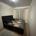Hanna Apatment דירה