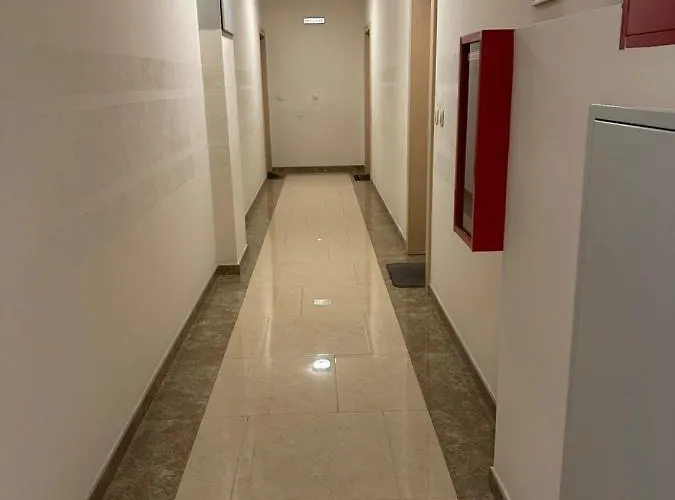 Hanna Apatment * Podgoriçe